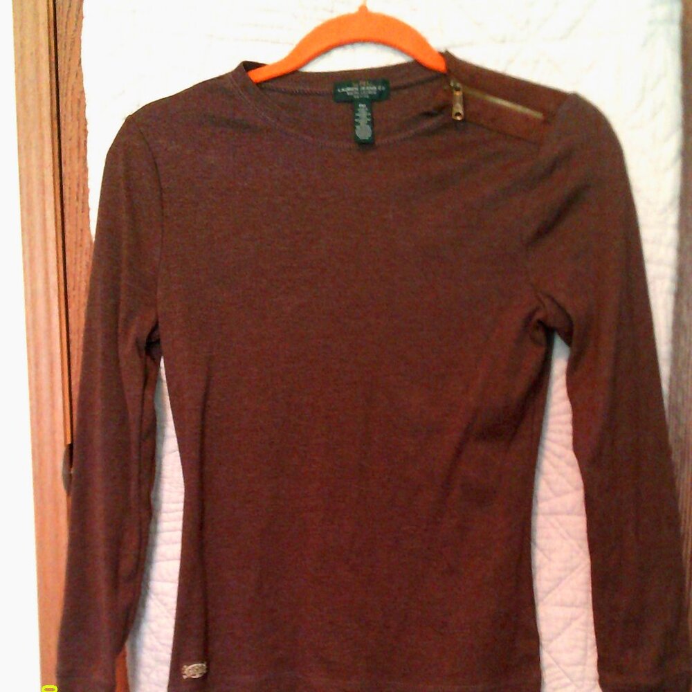 Ralph Lauren long sleeve shirt. Size PM